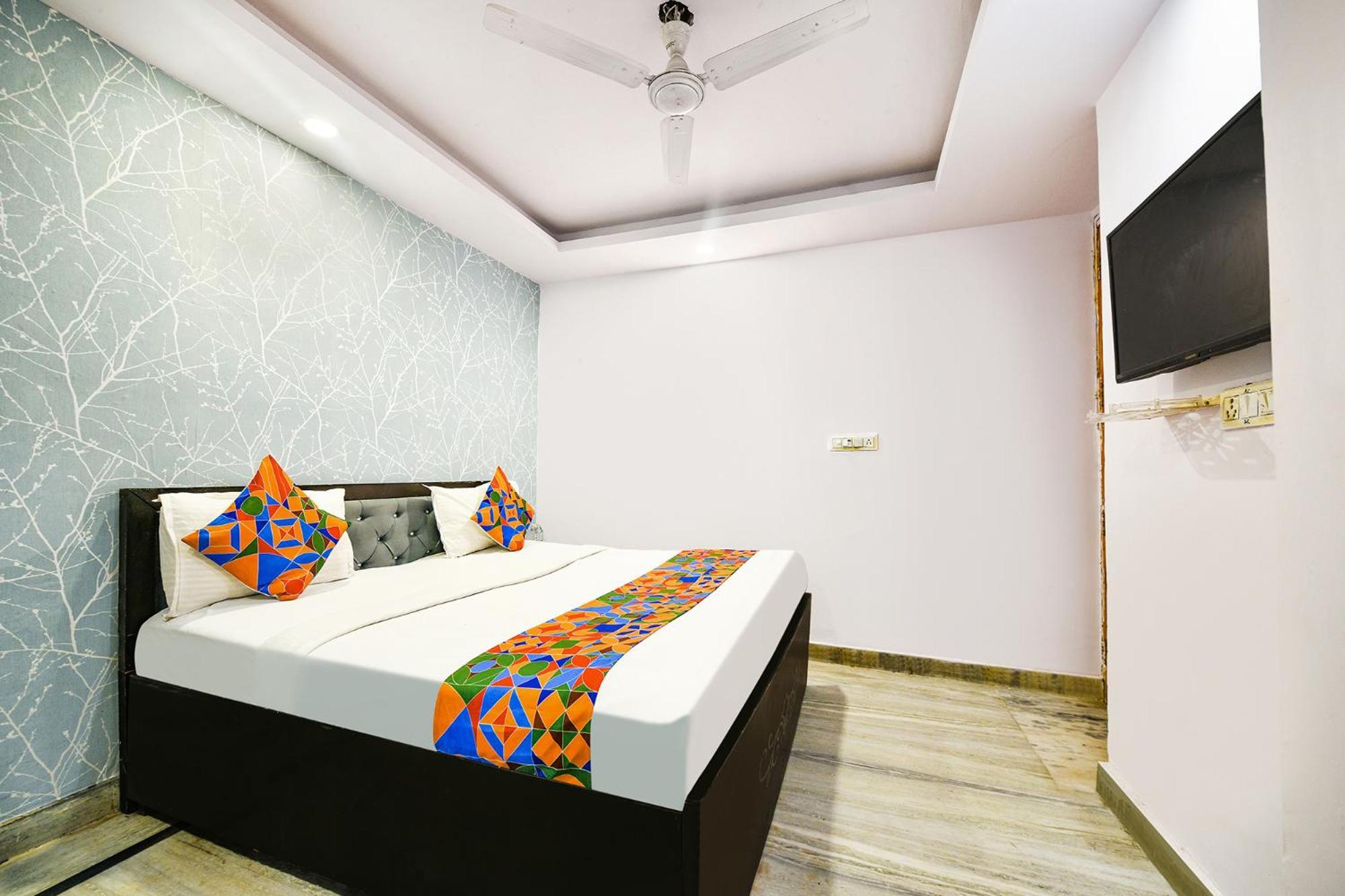 Hotel OYO 28624 A K Continental Neu-Delhi Exterior foto